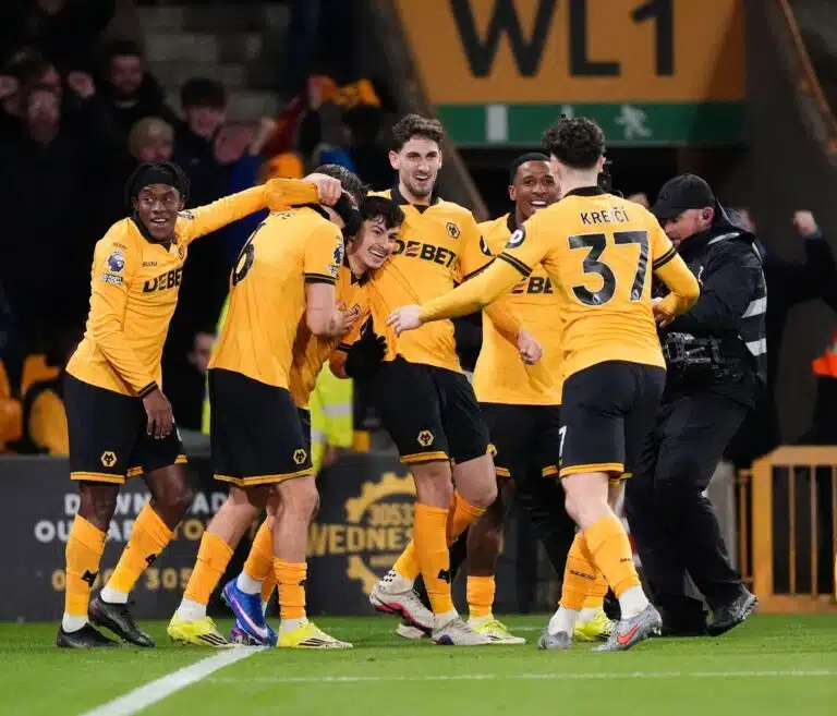 Andre’s Stoppage-Time Stunner Sinks Champions as Wolves Shock Liverpool