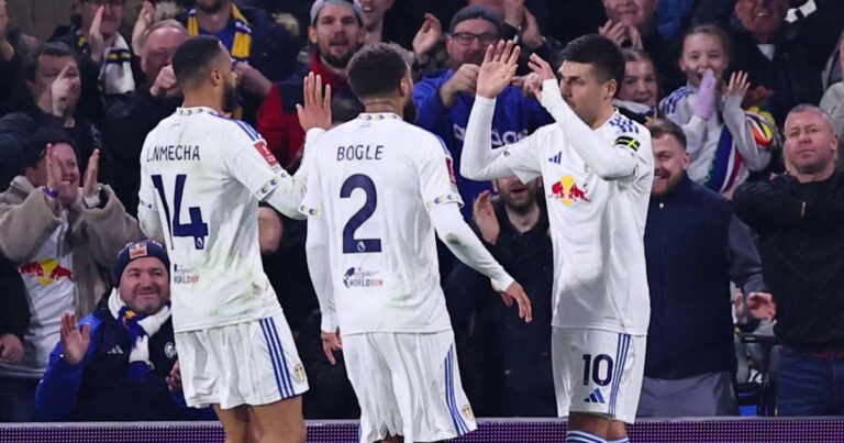 Leeds United 3-0 Norwich City: Farke’s Men Secure Historic FA Cup Quarter-Final Spot