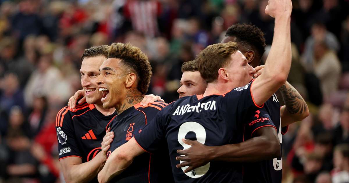 Nottingham Forest Thrash Sunderland 5-0 in Stunning First-Half Blitz to Move Eight Points Clear