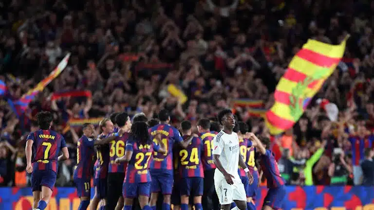 Barcelona 2 – 0 Real Madrid: Rashford and Torres Fire Blaugrana to La Liga Title