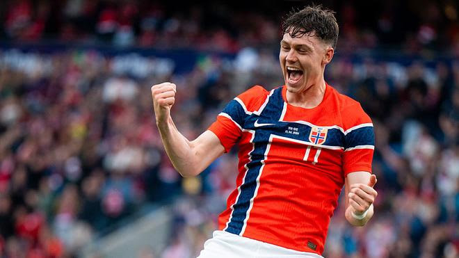 Norway 3-1 Sweden: Strand Larsen doubles up as hosts cruise past rivals in Oslo