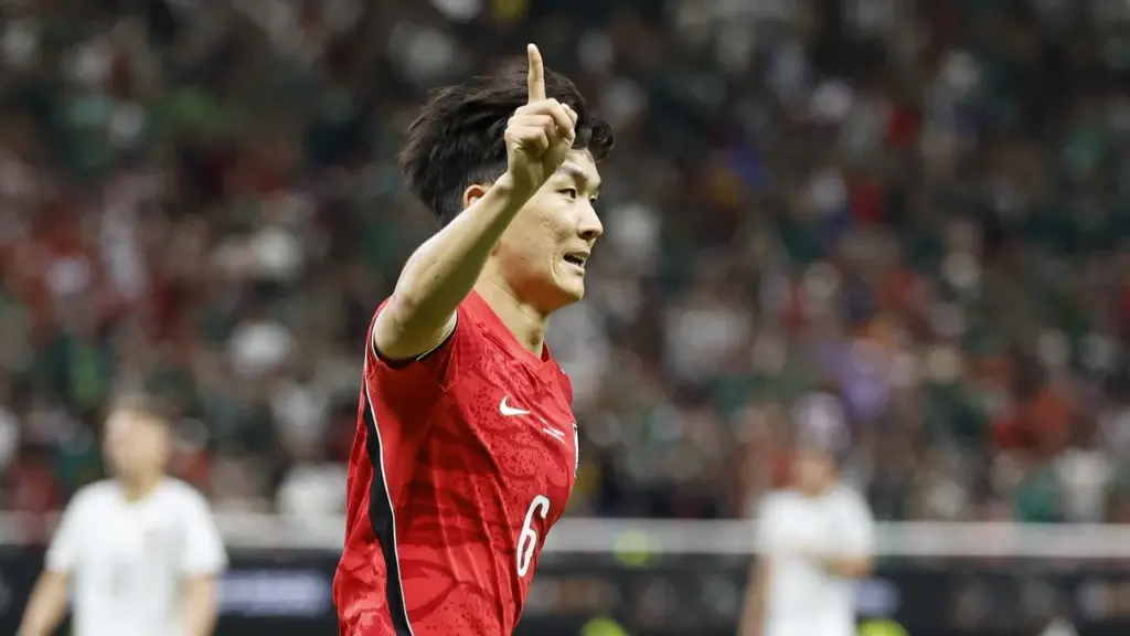 South Korea 2-1 Czechia: Oh Hyeon-gyu comes off the bench to seal brilliant World Cup comeback win