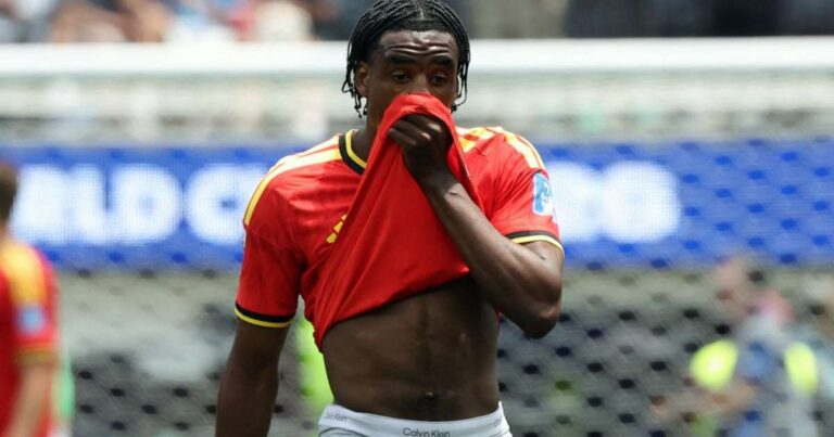 Belgium 0-0 Iran: 10-man Red Devils held by resilient Team Melli in World Cup stalemate