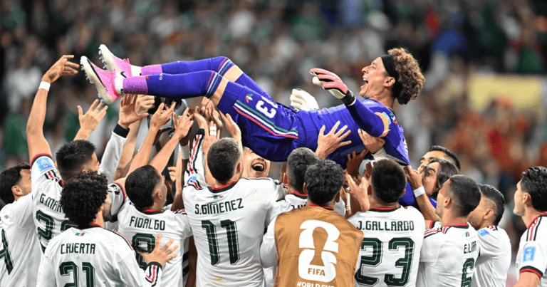 Czech Republic 0-3 Mexico: El Tri sweep into World Cup knockouts with perfect record