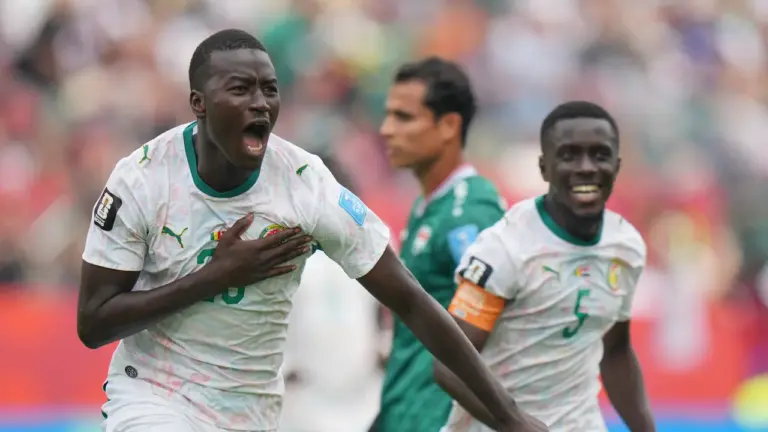 Senegal 5-0 Iraq: Pape Gueye brace keeps Lions of Teranga’s knockout hopes alive