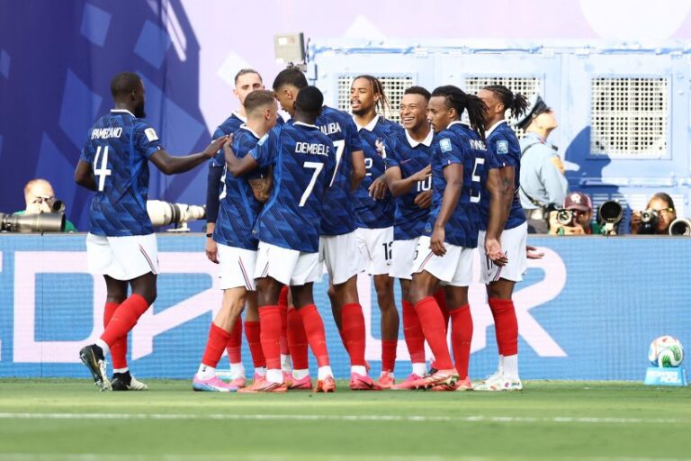 France 3-0 Sweden: Kylian Mbappe double sends Les Bleus into last 16