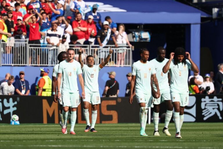 France 2-0 Morocco: Mbappé shines as Les Bleus reach World Cup semi-finals