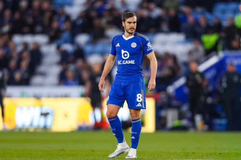 Harry winks close to Joining Cagliari