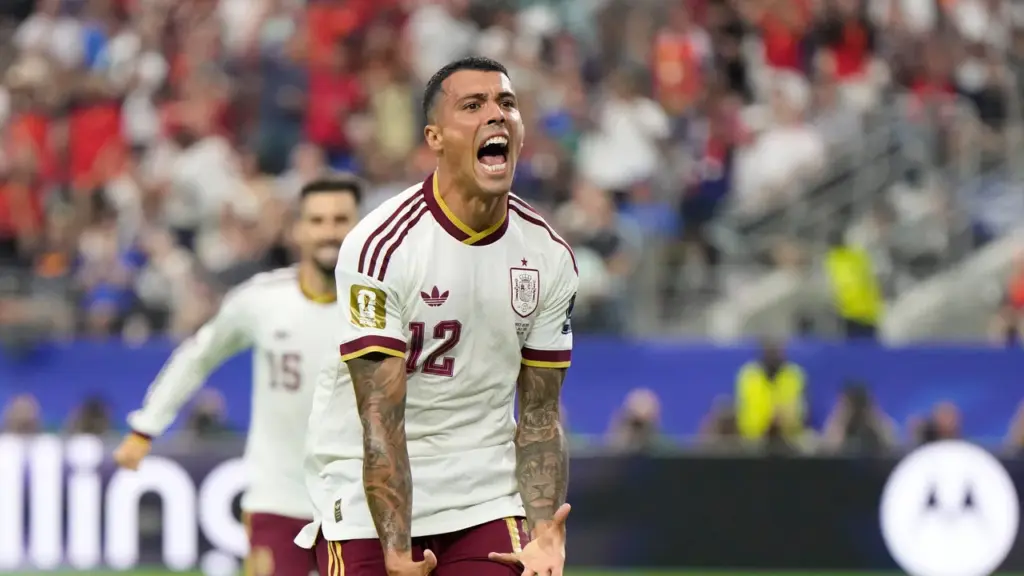 Spain 2-0 France: Oyarzabal and Porro fire Spain into World Cup Final