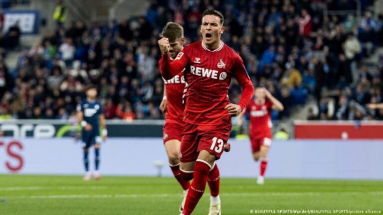 Borussia Dortmund step up pursuit of Karim Adeyemi replacement