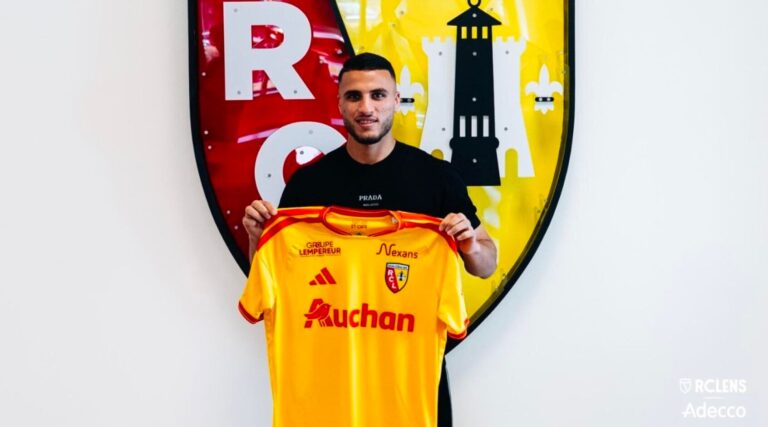 Lens Sign 23 Year Old Algerian Midfielder Yassine Titraoui