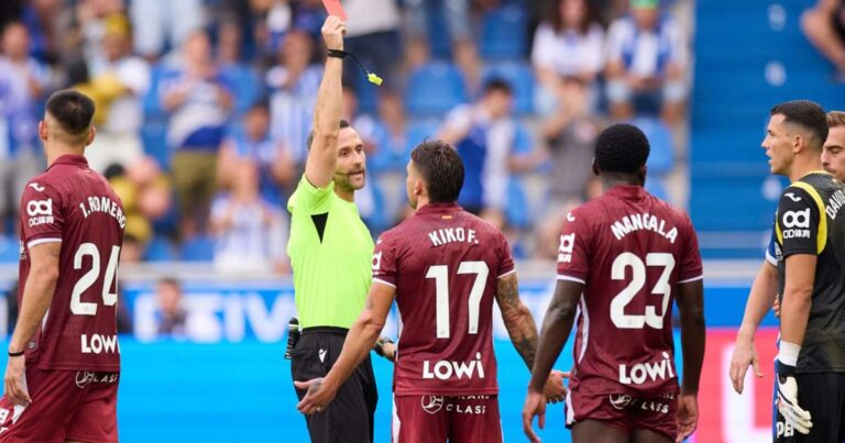Alaves thrash 10-man Getafe to open LaLiga season with statement win