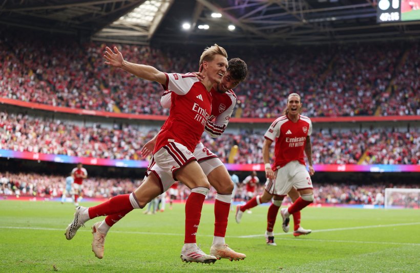Arsenal thrash Manchester City 3-0 to win Community Shield