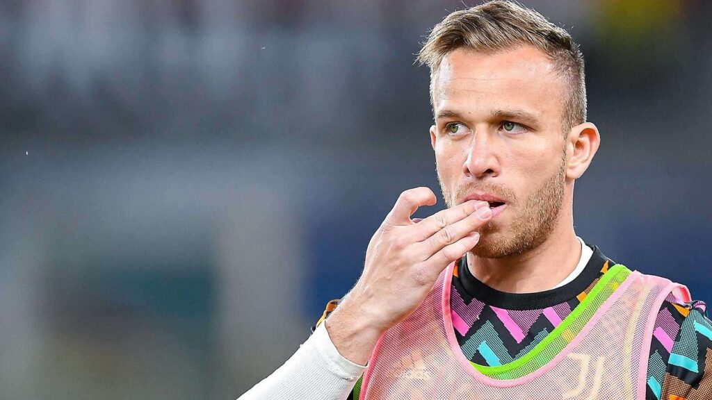 Juventus, Arthur Melo in Talks to Terminate Contract